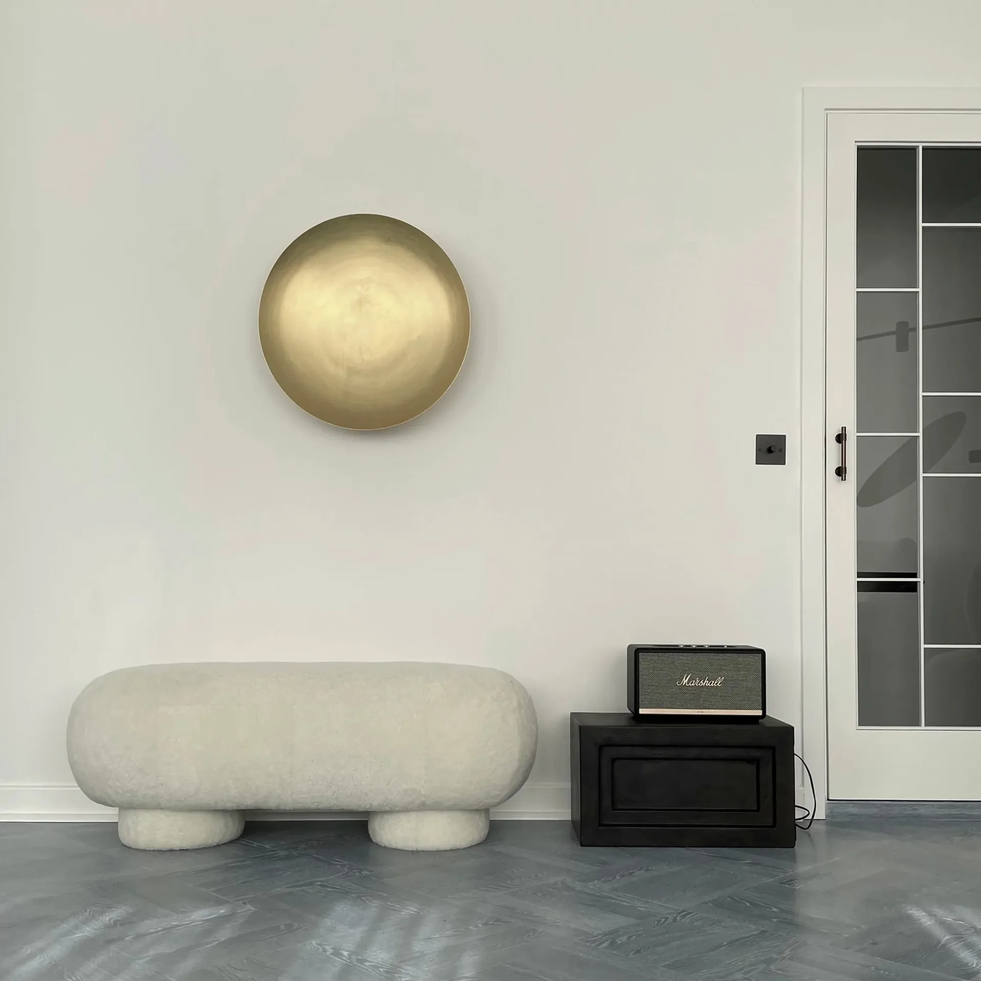 Big Foot bankje schapenvacht, Off-white 101 Copenhagen