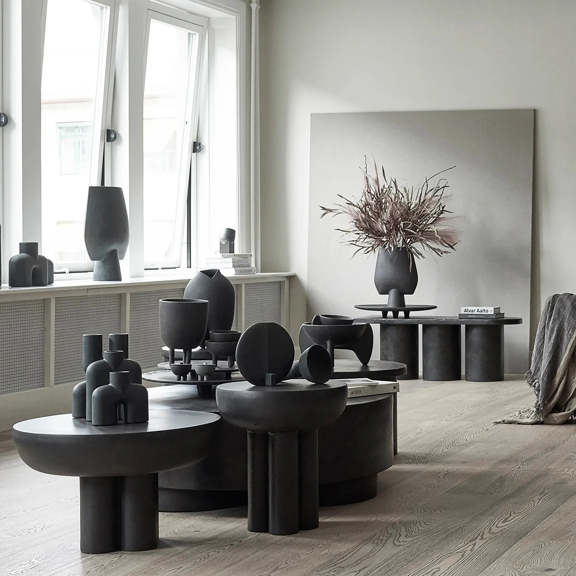 Crown bijzettafel low Ø65 cm, Coffee 101 Copenhagen