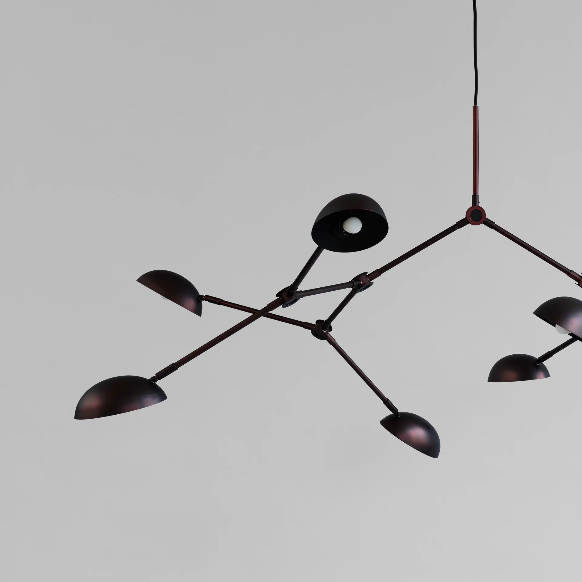 Drop Chandelier kroonluchter, Burned black 101 Copenhagen