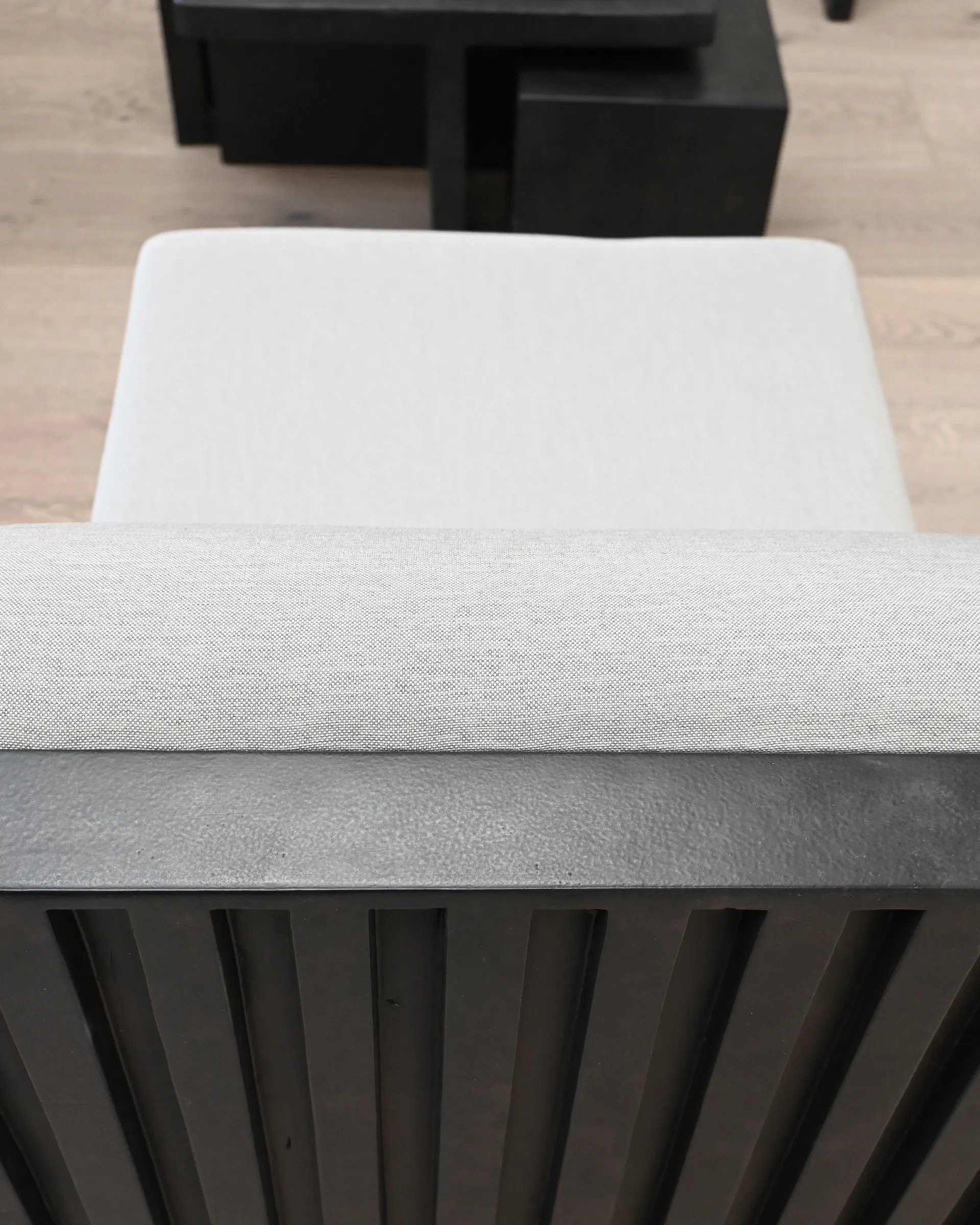 Tribu Lounge Chair stoel, Coffee 101 Copenhagen