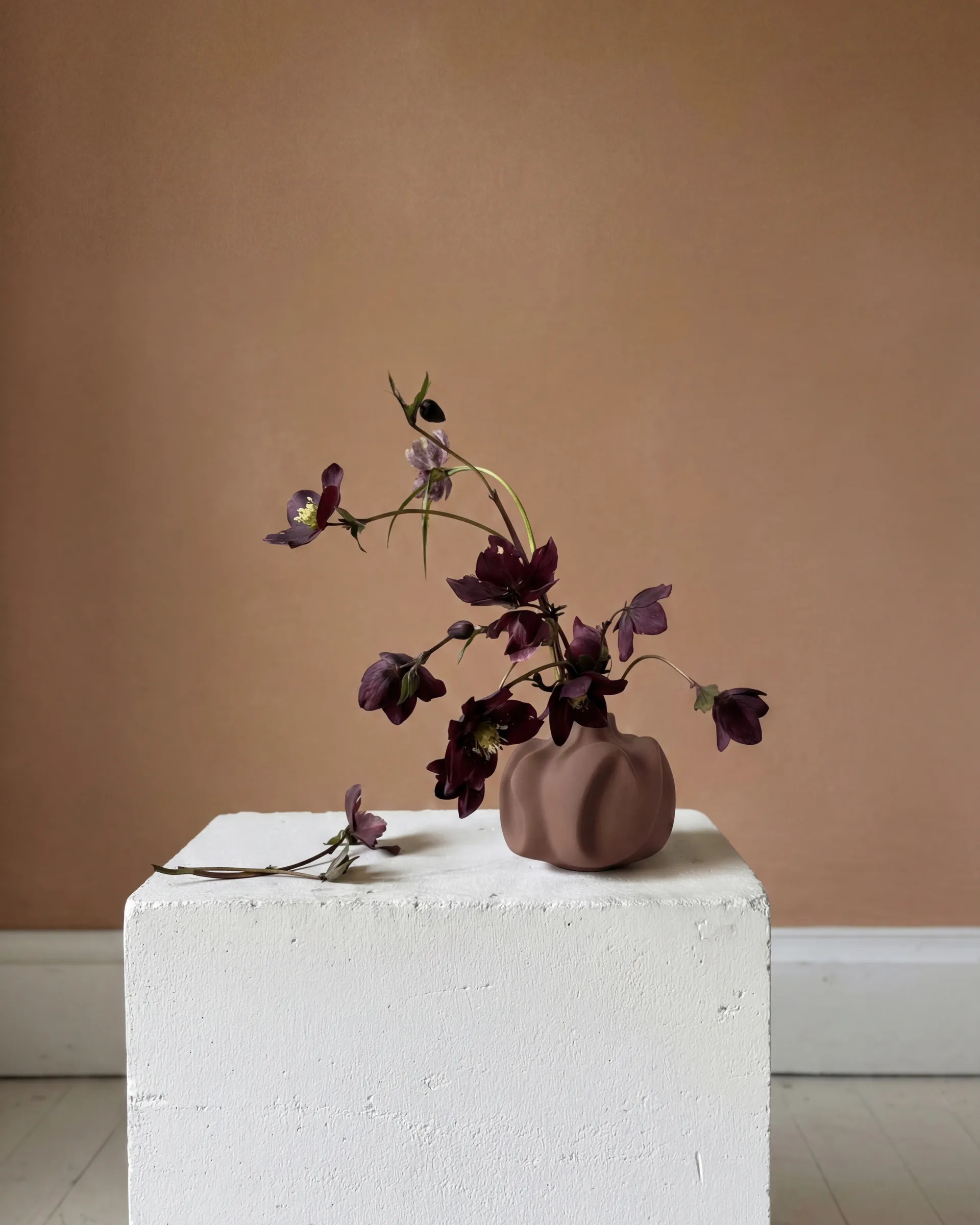 Wabi Mini vaas 15 cm, Almond 101 Copenhagen