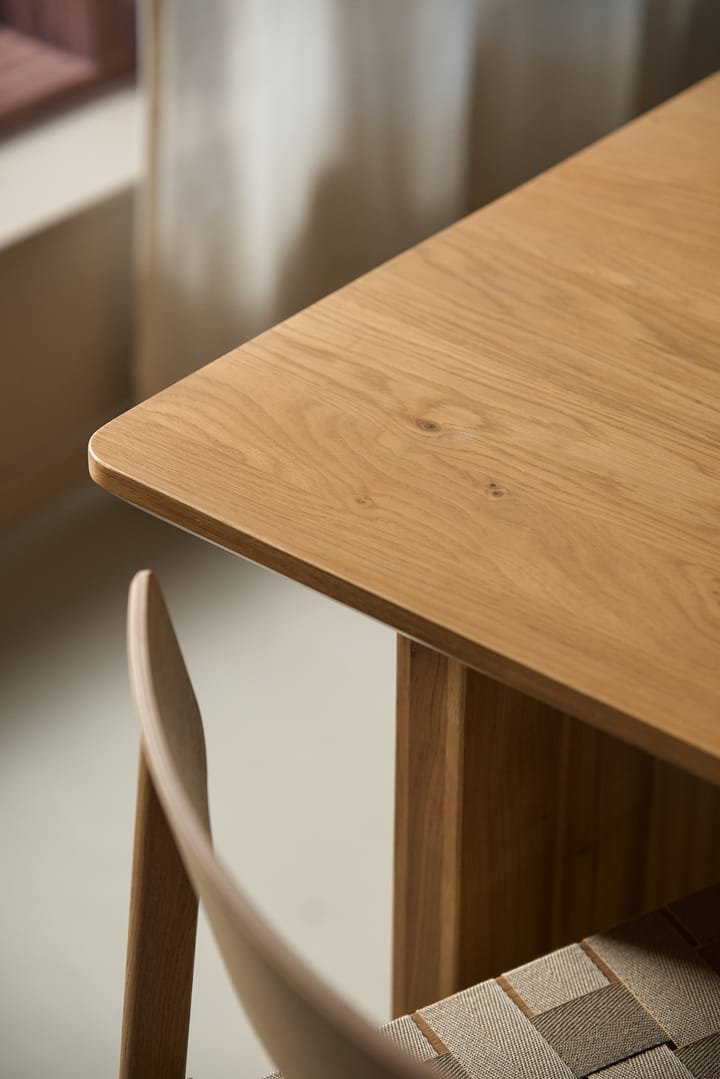Berghem eettafel 90x220 cm, Laqurered oak 1898