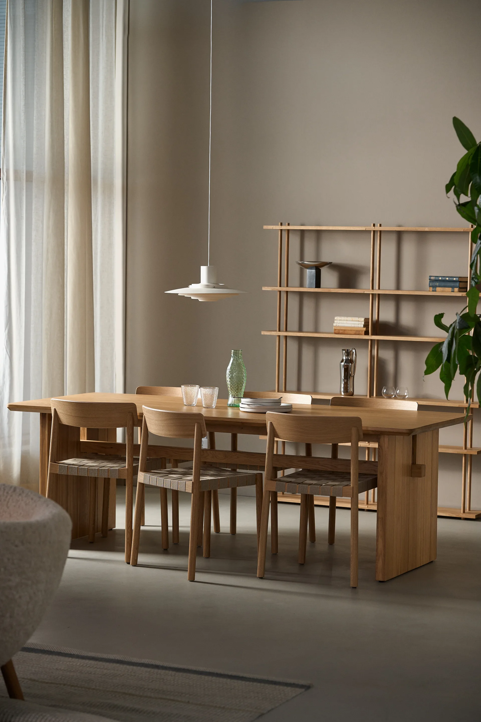 Berghem eettafel 90x220 cm, Laqurered oak 1898