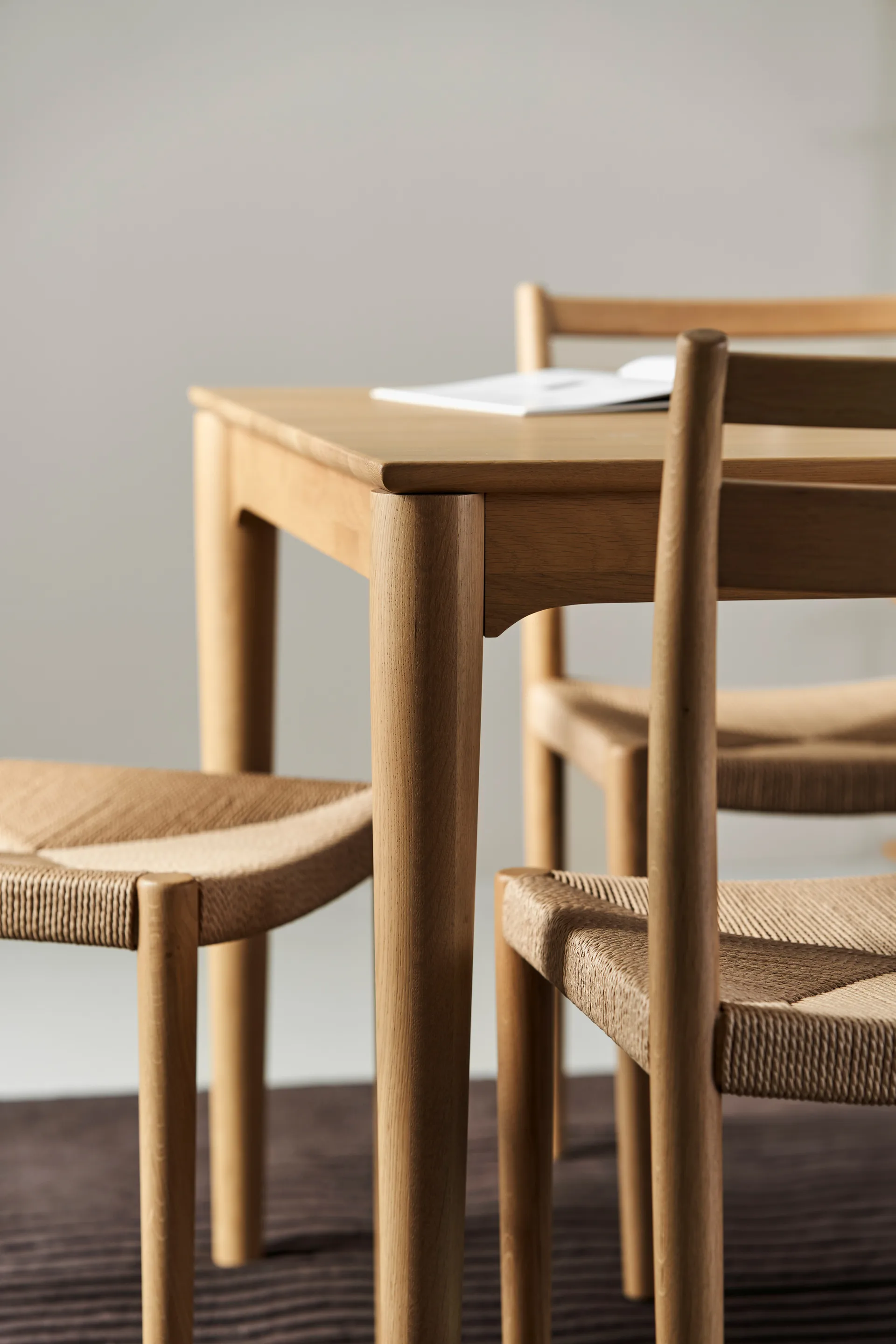 Ekåsen eettafel 90x180 cm, Laquered oak 1898