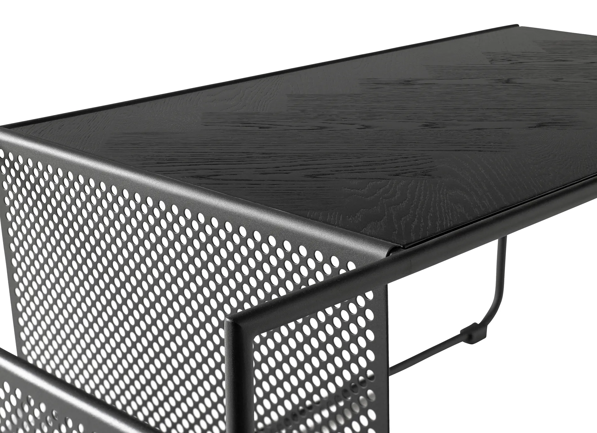 Hissö salontafel, Zwart 1898