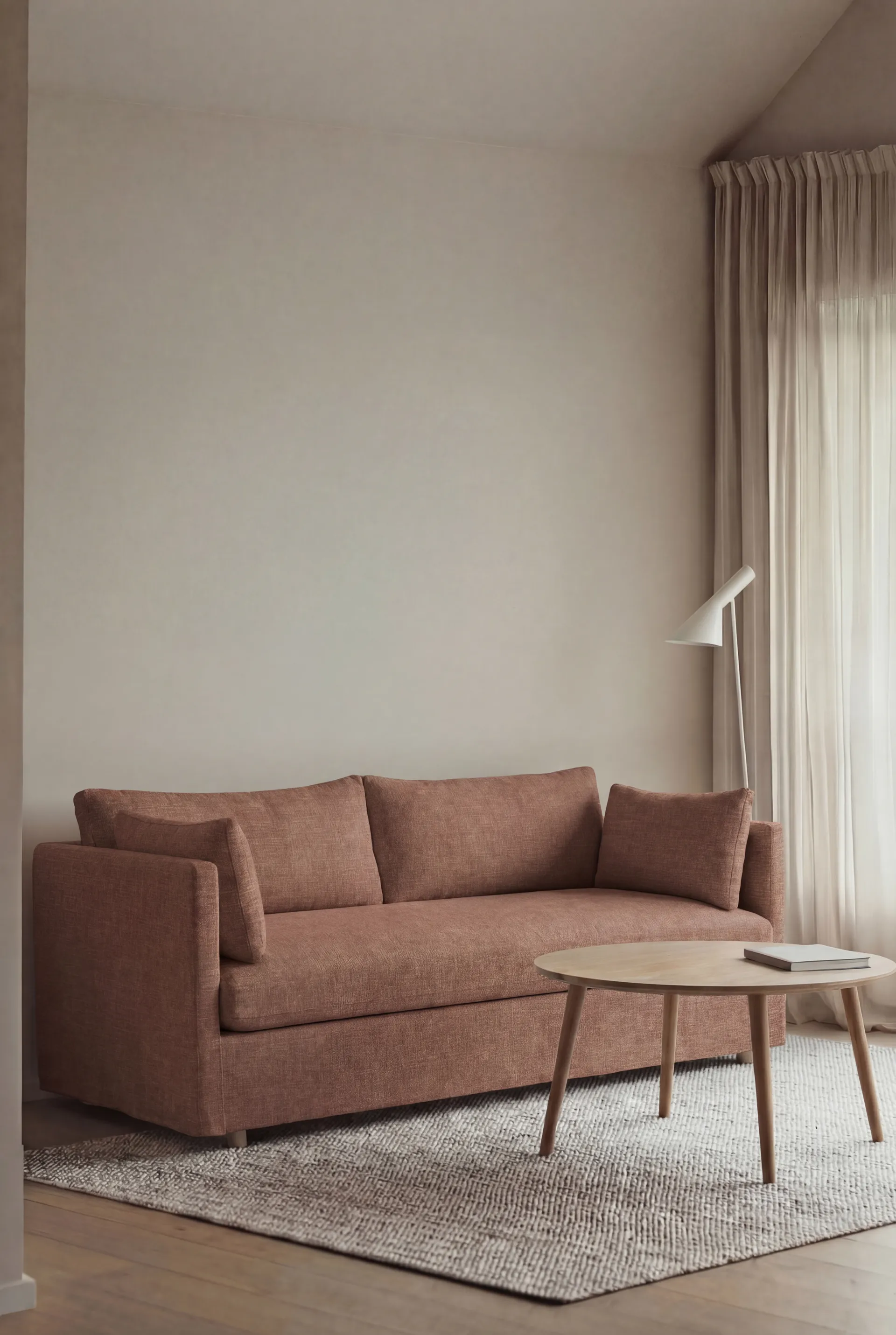 Linnevik sofa, Same Rust 6675-witgeoliede eiken, 2-zits, met rok 1898