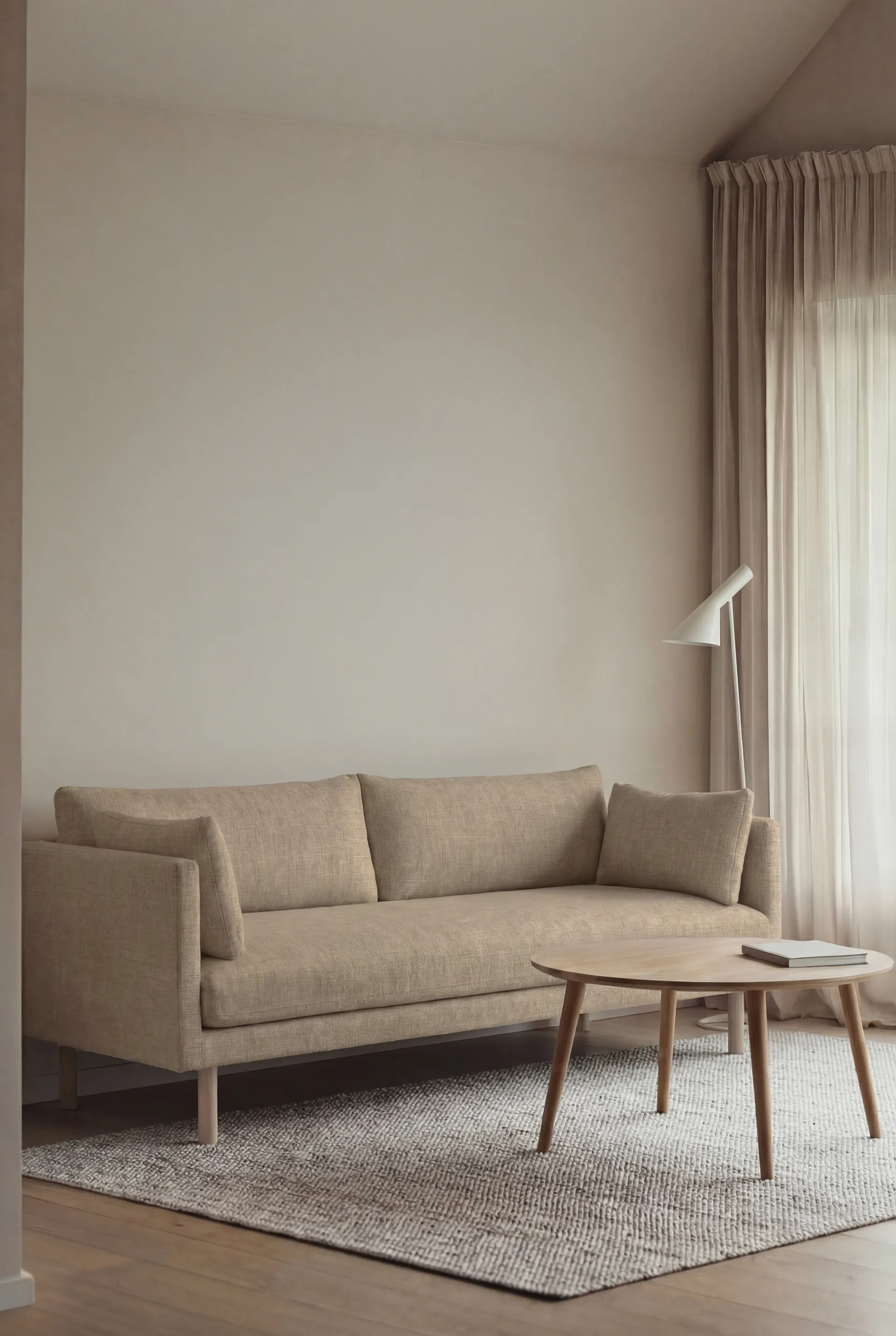 Linnevik sofa, Same Sand 6672-witgeoliede eiken, 3-zits 1898