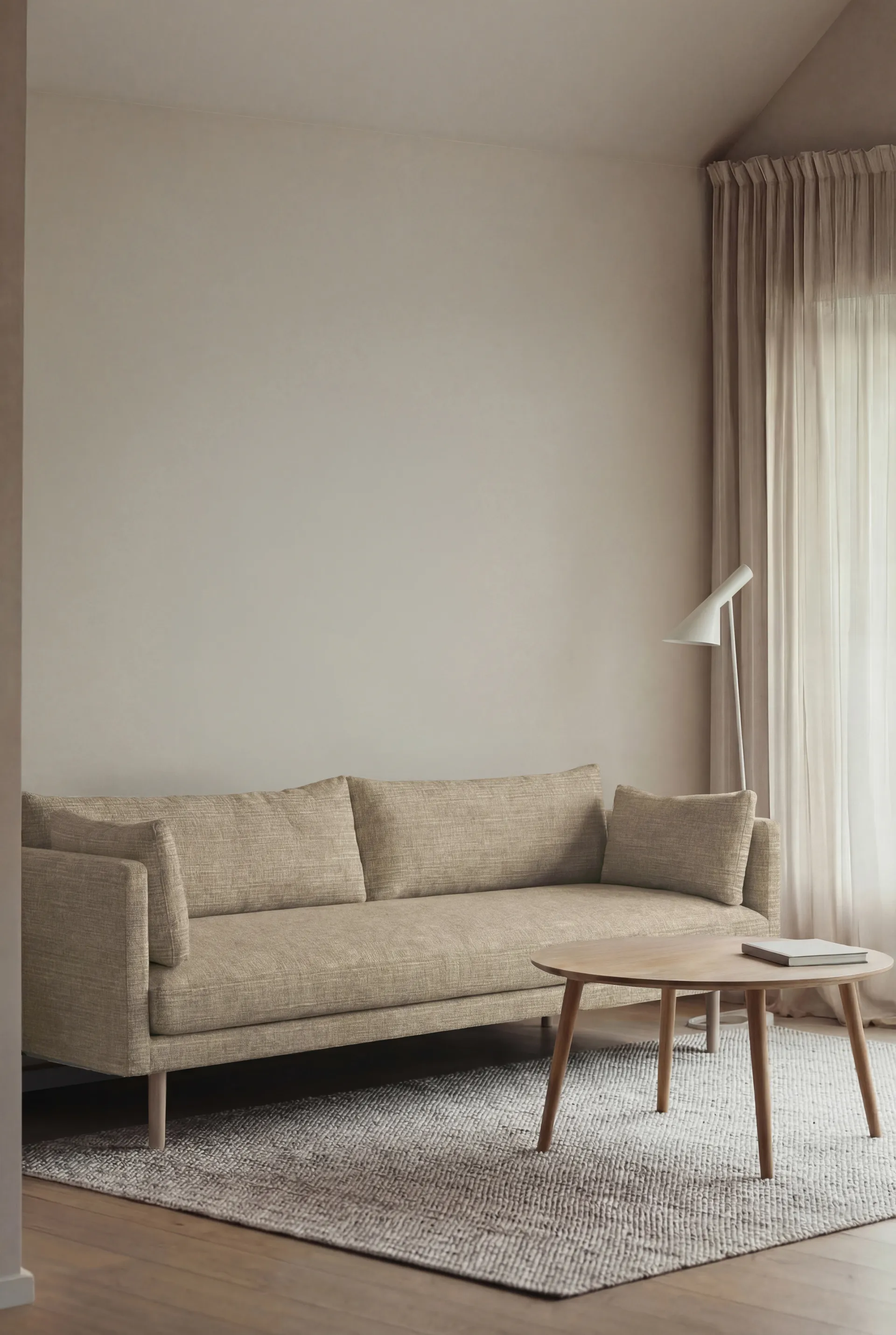 Linnevik sofa, Same Sand 6672-witgeoliede eiken, 4-zits 1898