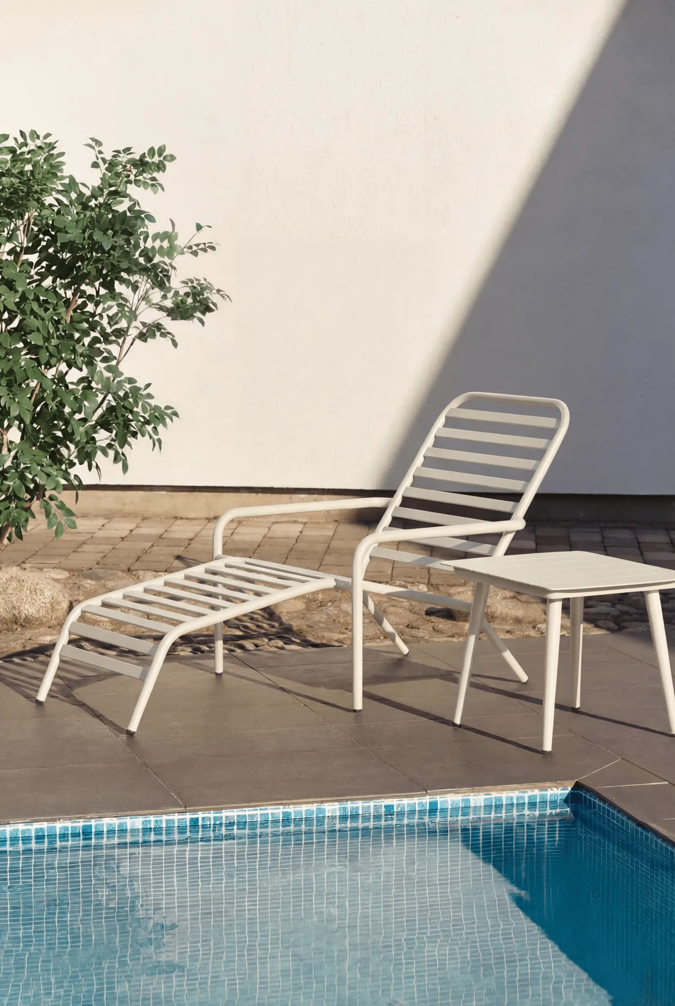 Messina ligbed, Off white 1898
