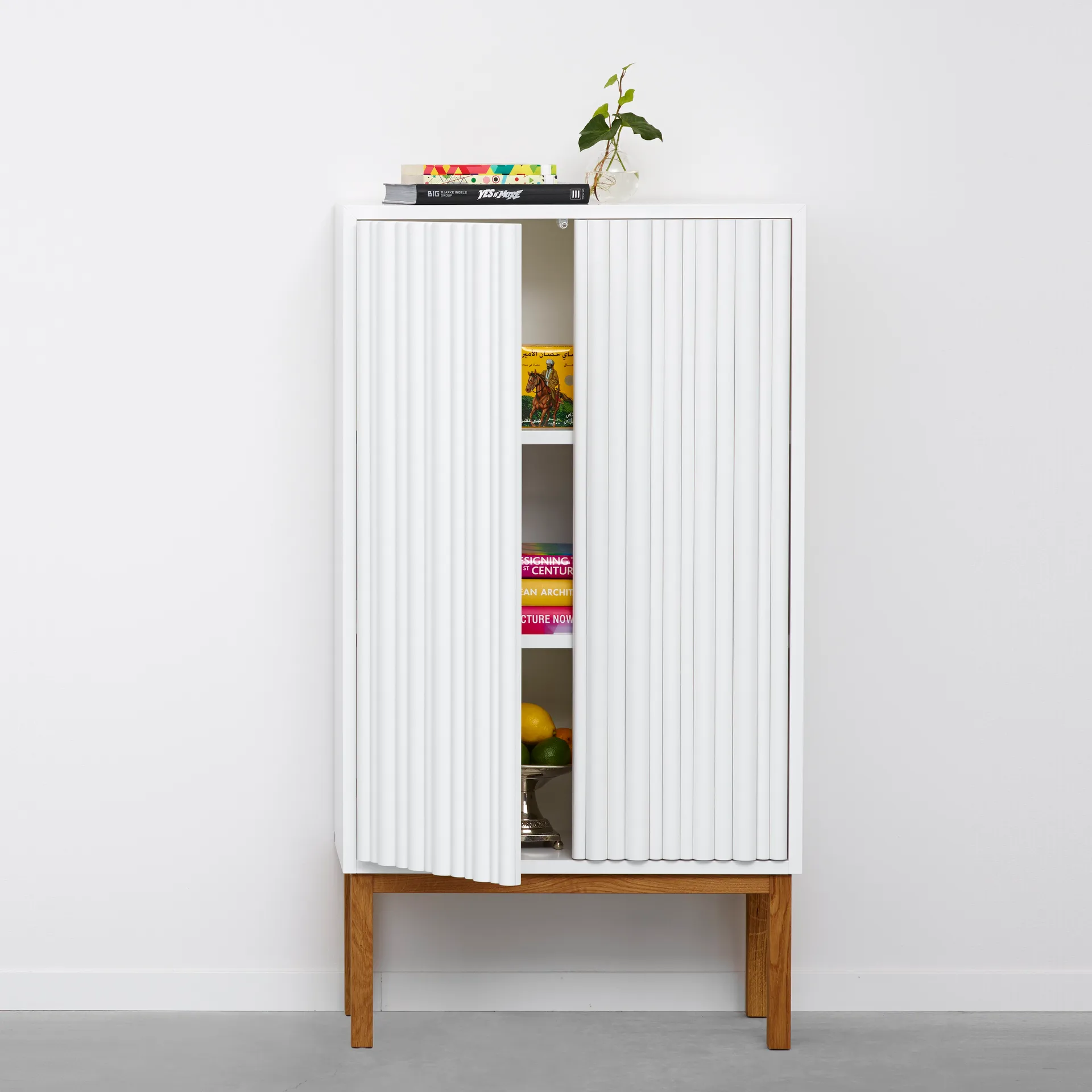 Collect kast 2013, wit-eikenhouten poten A2