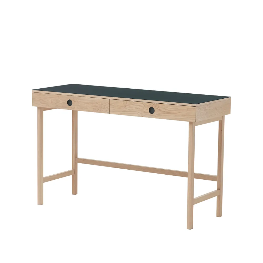 Mind bureau, zwart linoleum, lades en poten in witgeolied eikenhout A2