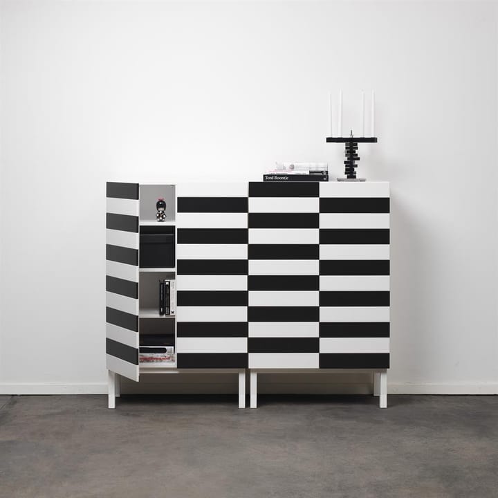 NO 24 kast, zwart-wit A2
