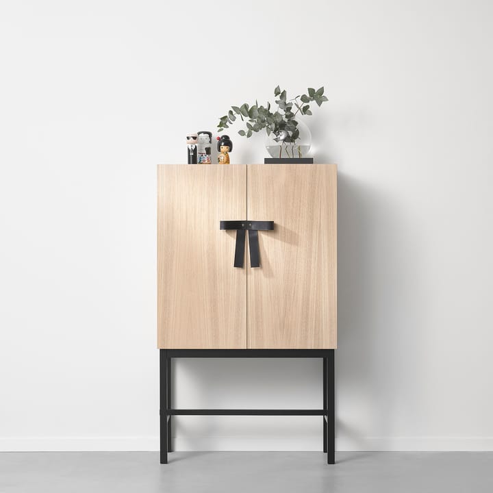 The Bow kast, Witgeolied eiken-zwart A2