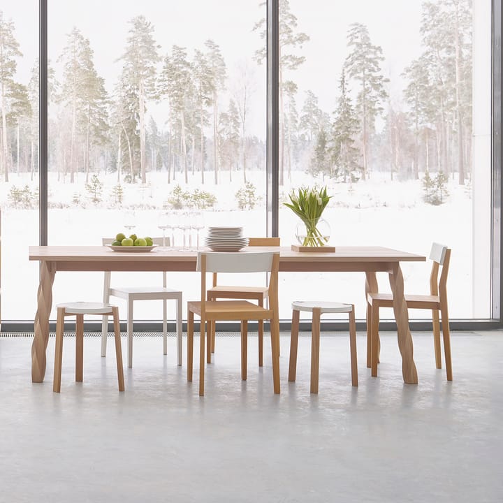 Twist eettafel, Witgeolied eikenhout A2