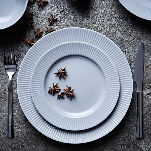 Groovy bord Ø 27 cm, Grijs Aida