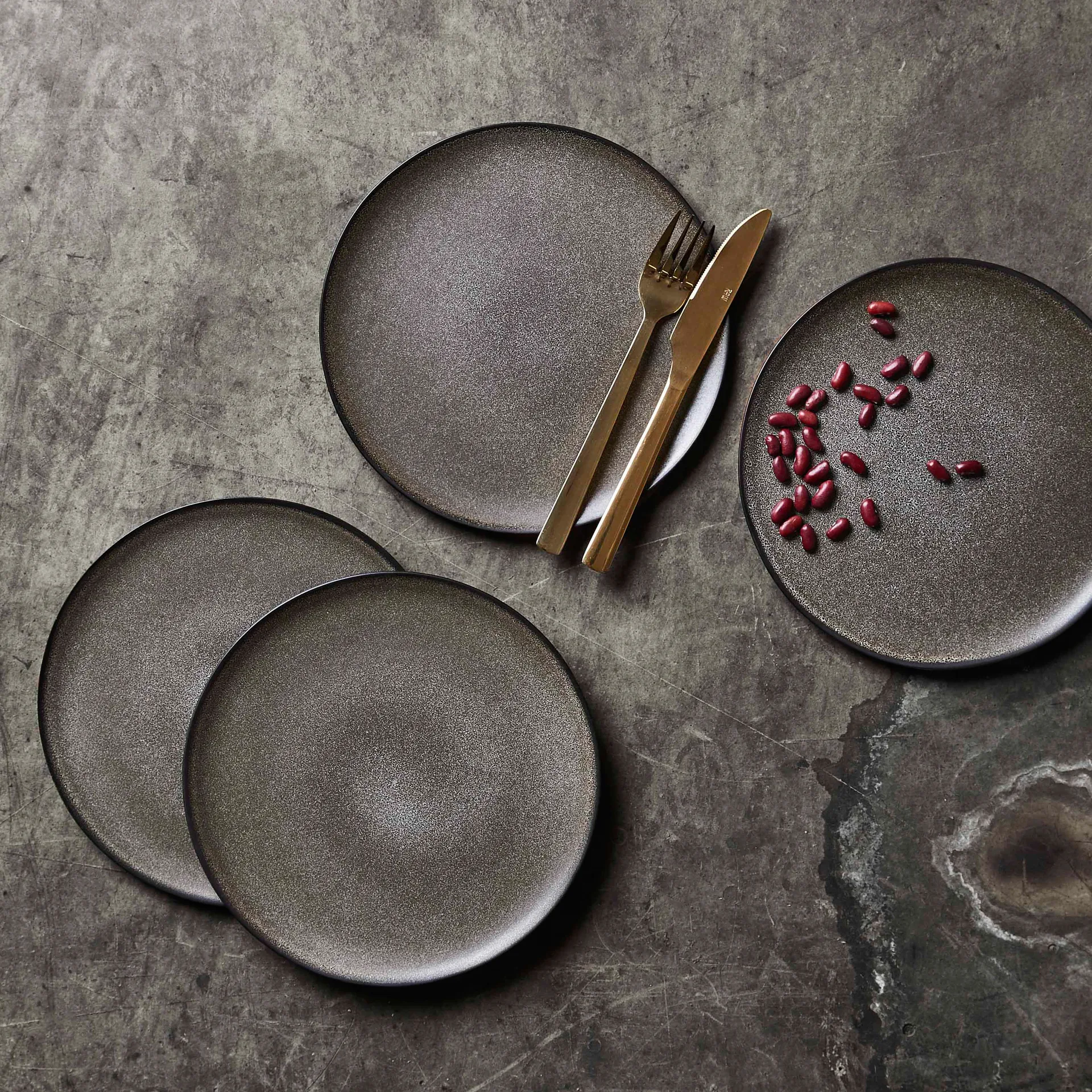 Raw bord Ø23 cm., Forest brown Aida