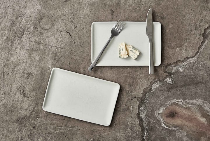 Raw bord 23,5 x 15 cm., Arctic white Aida