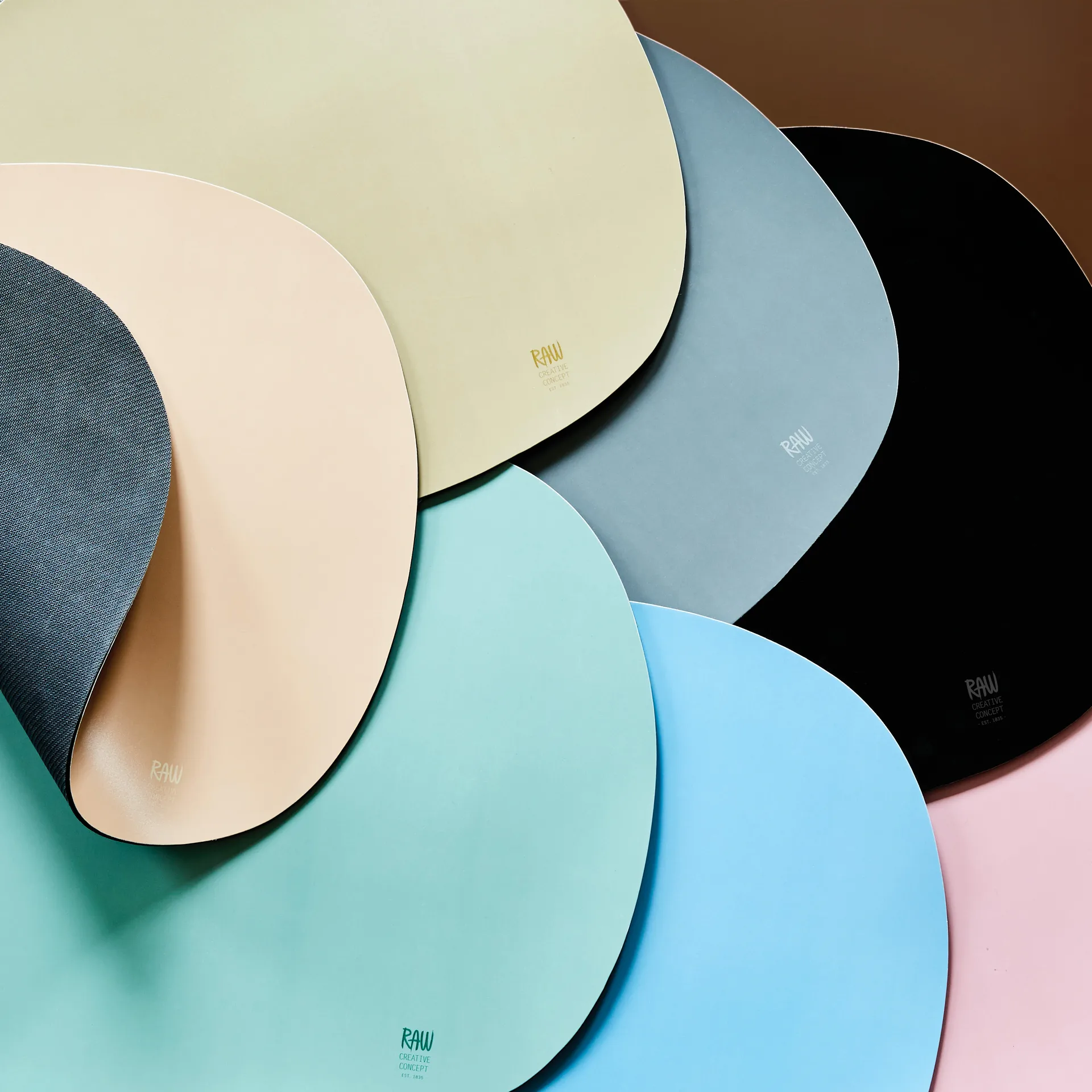 Raw creative placemat siliconen 41x33,5 cm, Groen Aida