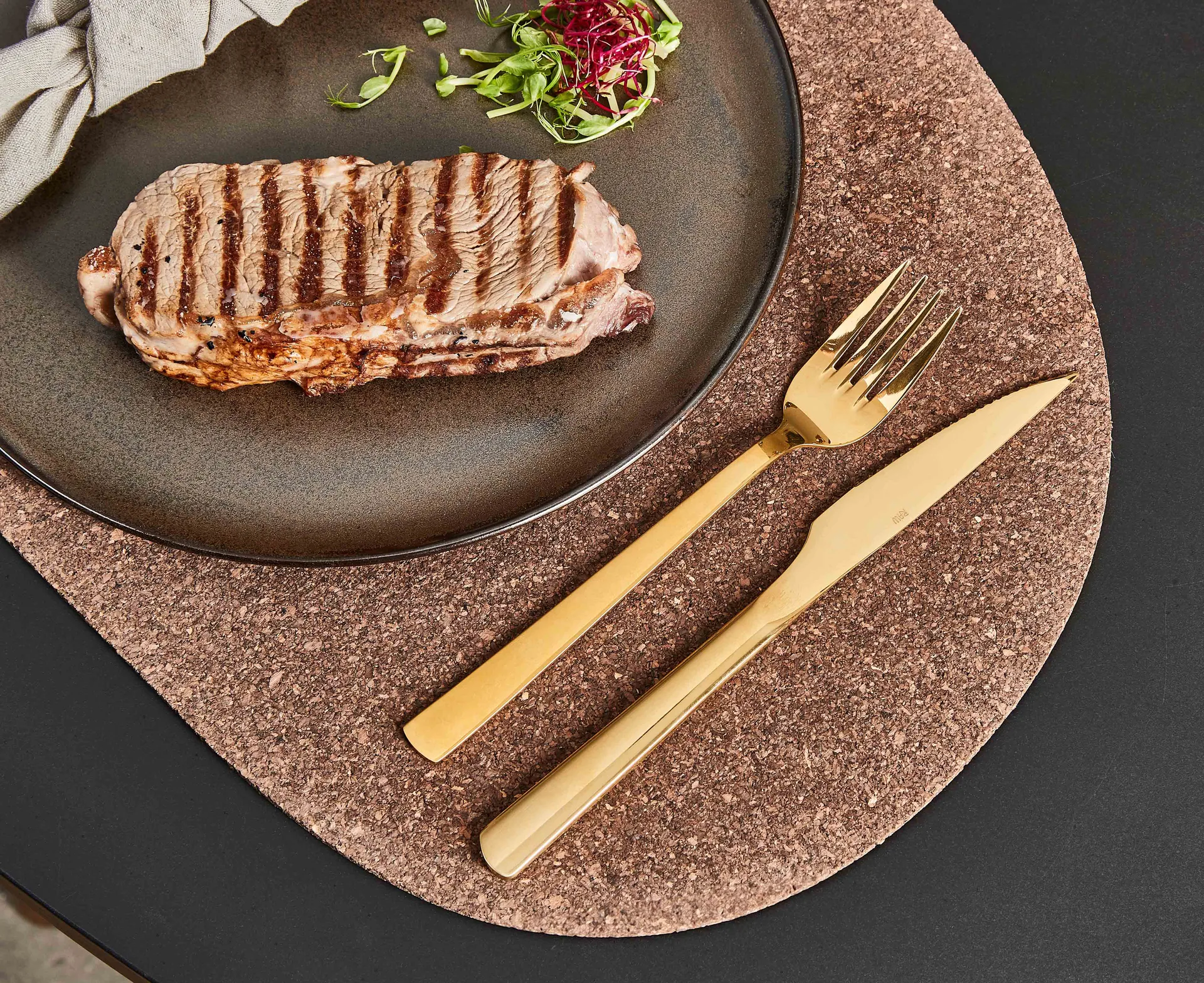 Raw grillbestek 8-delig, Goud Aida