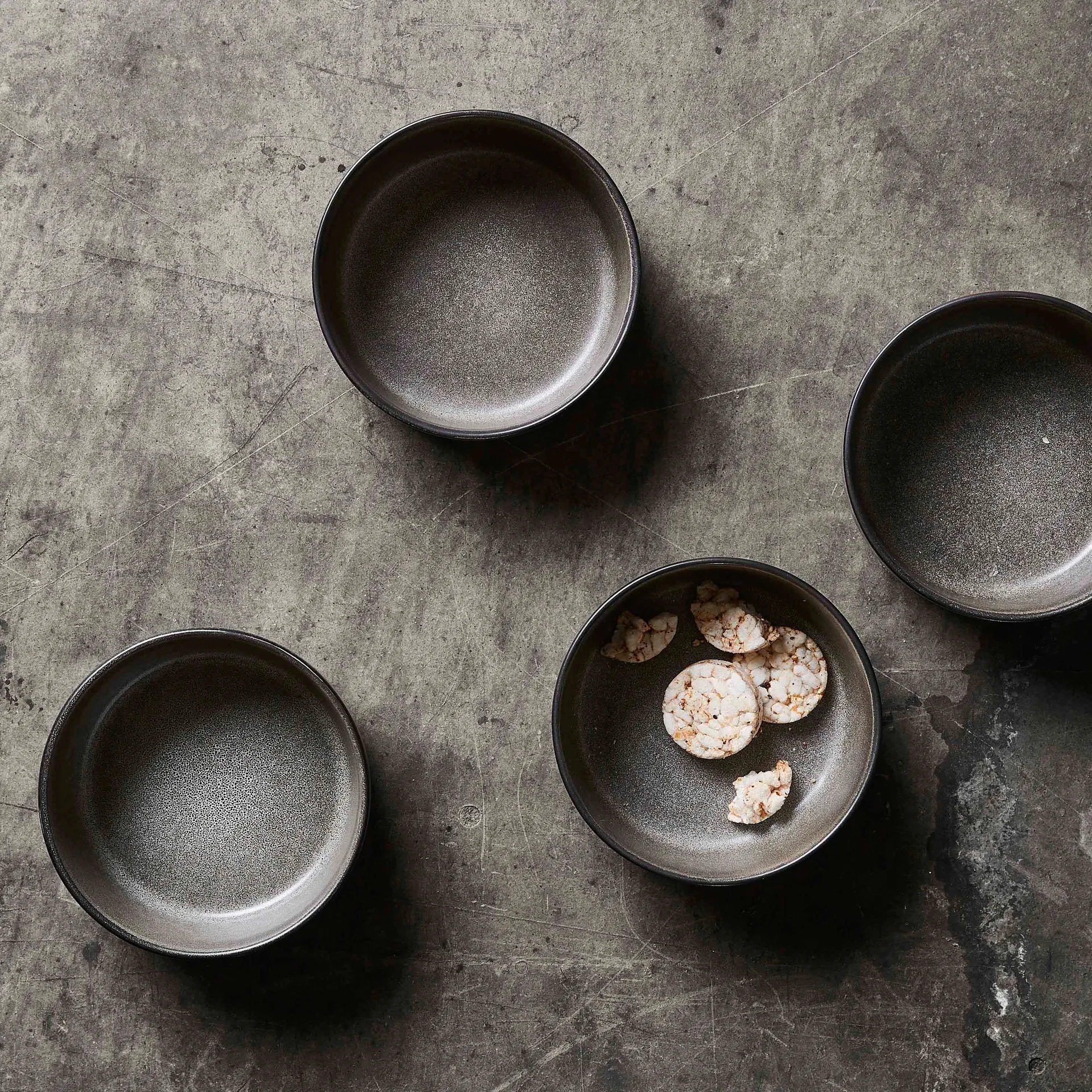 Raw kom Ø13,5 cm., Forest brown Aida