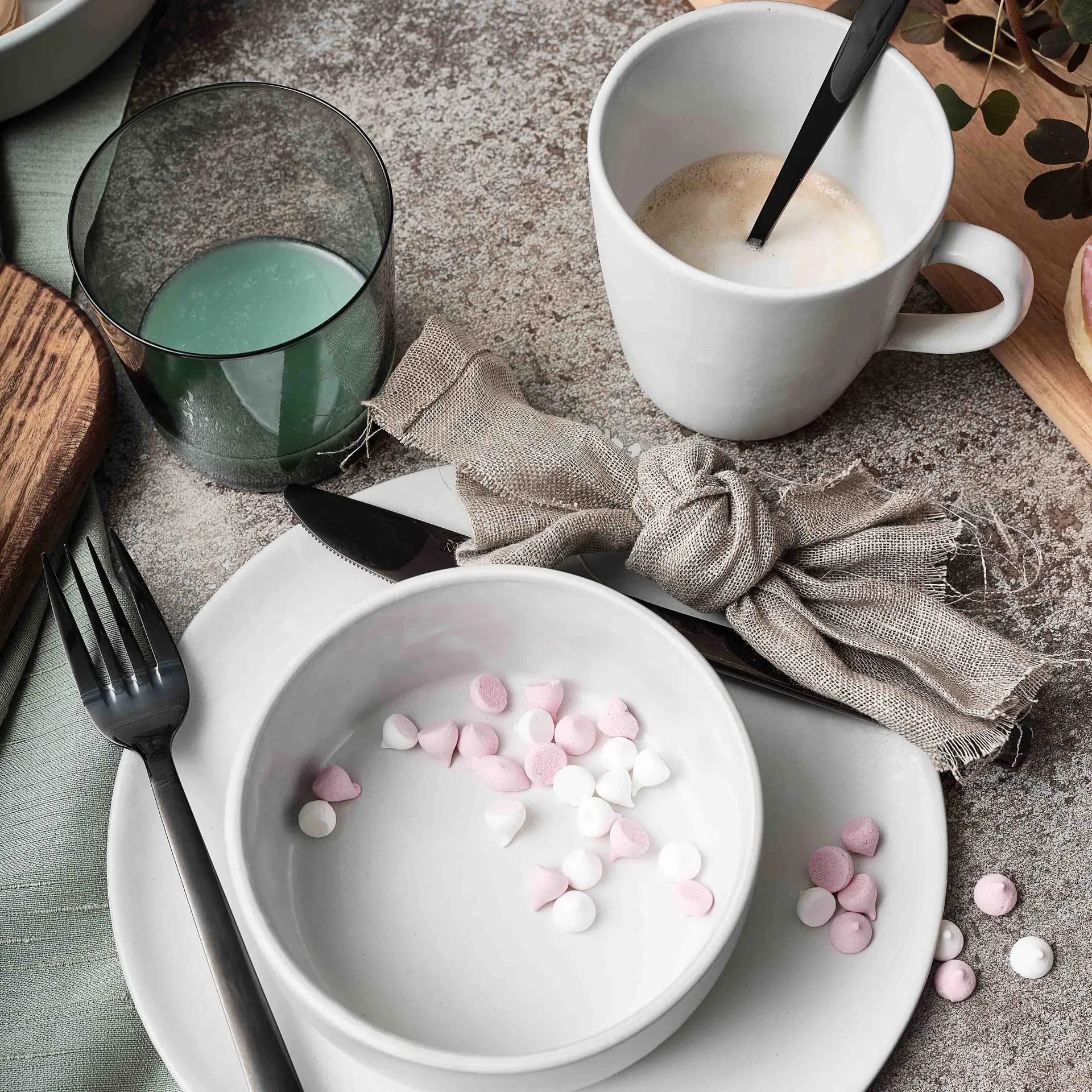 Raw mok met oor 35 cl, Arctic white Aida