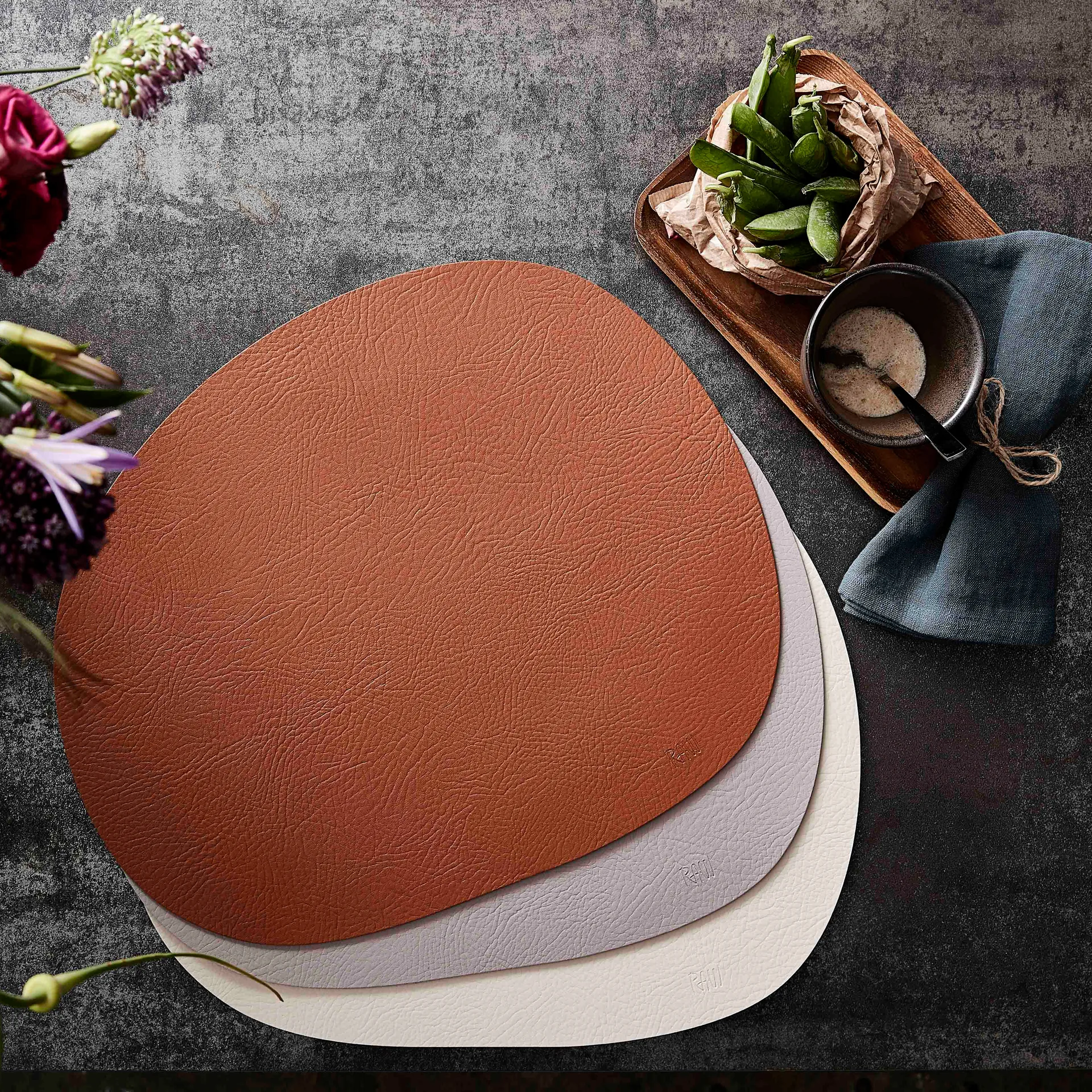 Raw placemat leer, Dusty rose buffalo Aida