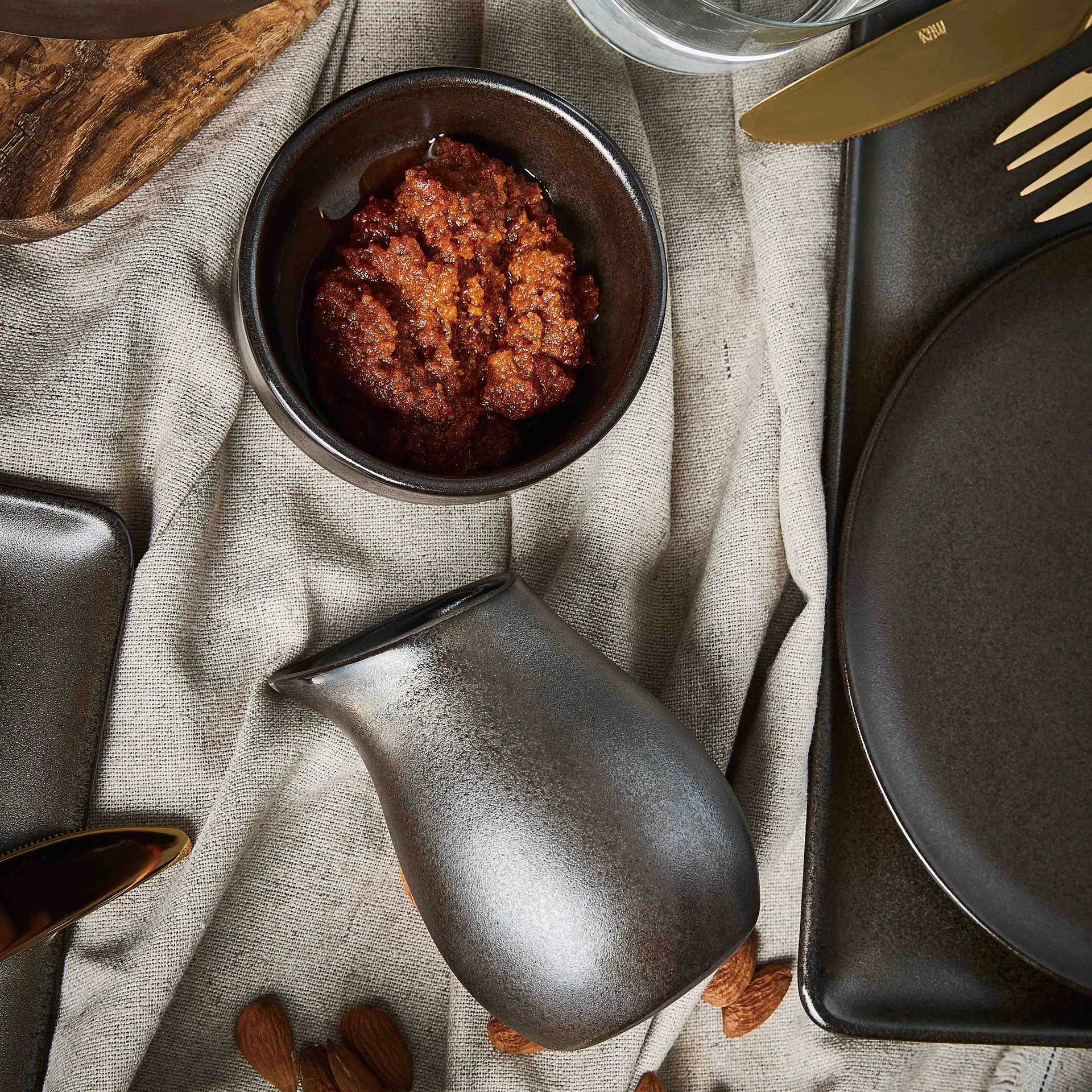 Raw roomkan aardewerk 20 cl, Metallic brown Aida