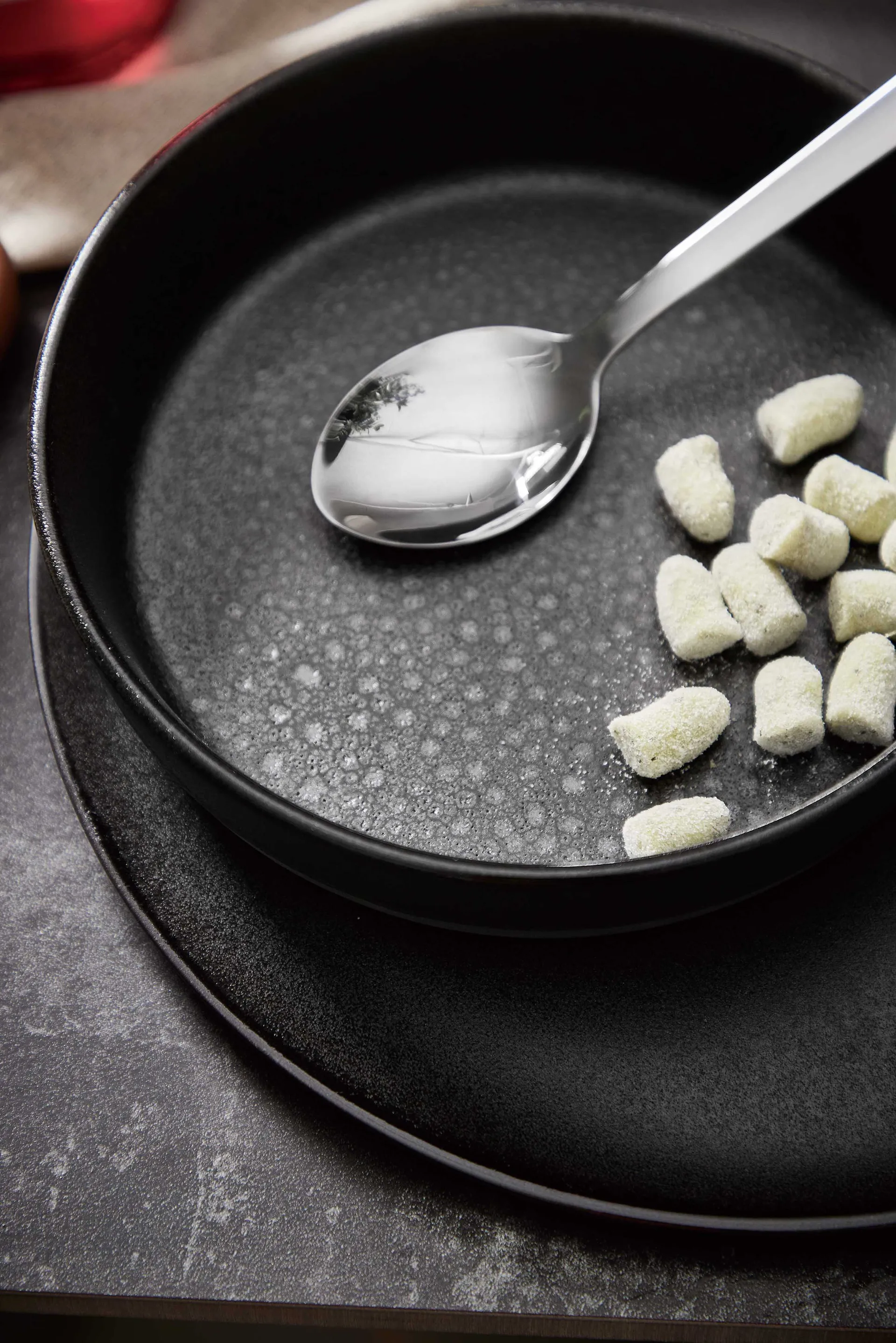 Raw soepbord Ø19,4 cm., Titanium black Aida