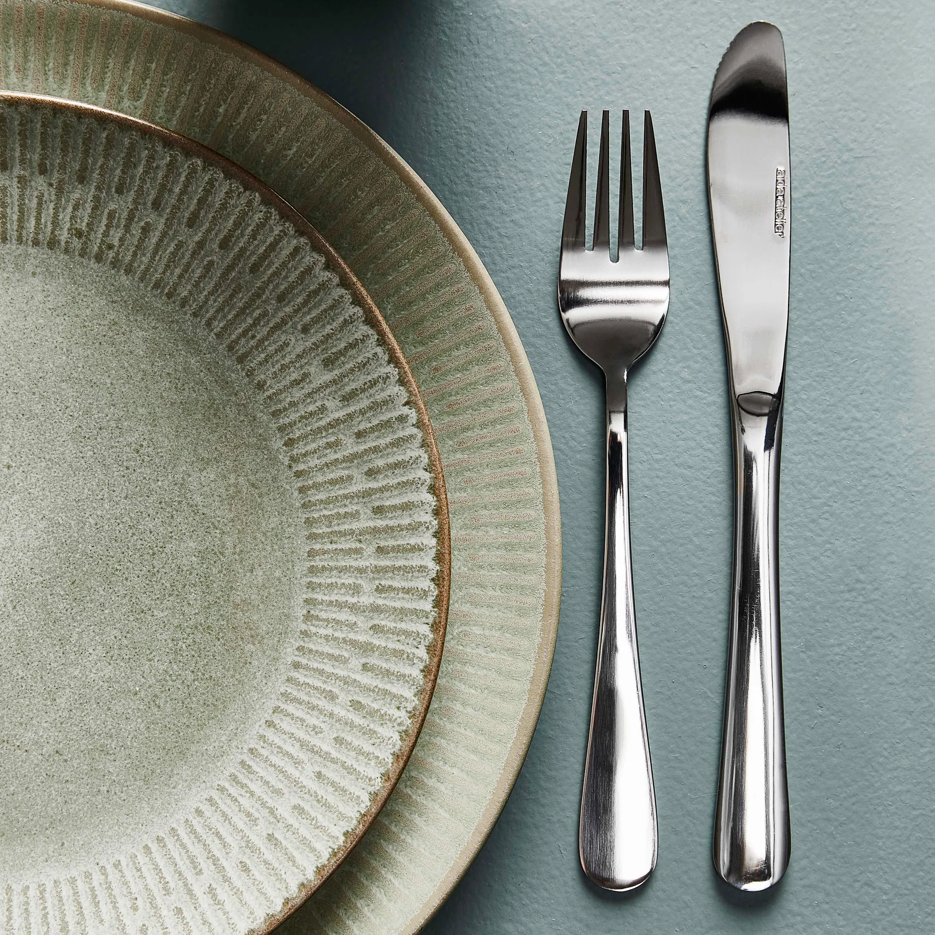 Relief bord 27 cm, Groen Aida