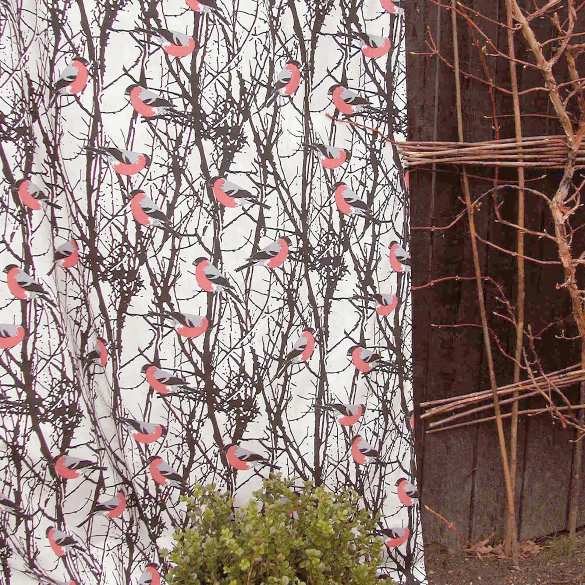 Domherrar stof, rood Almedahls