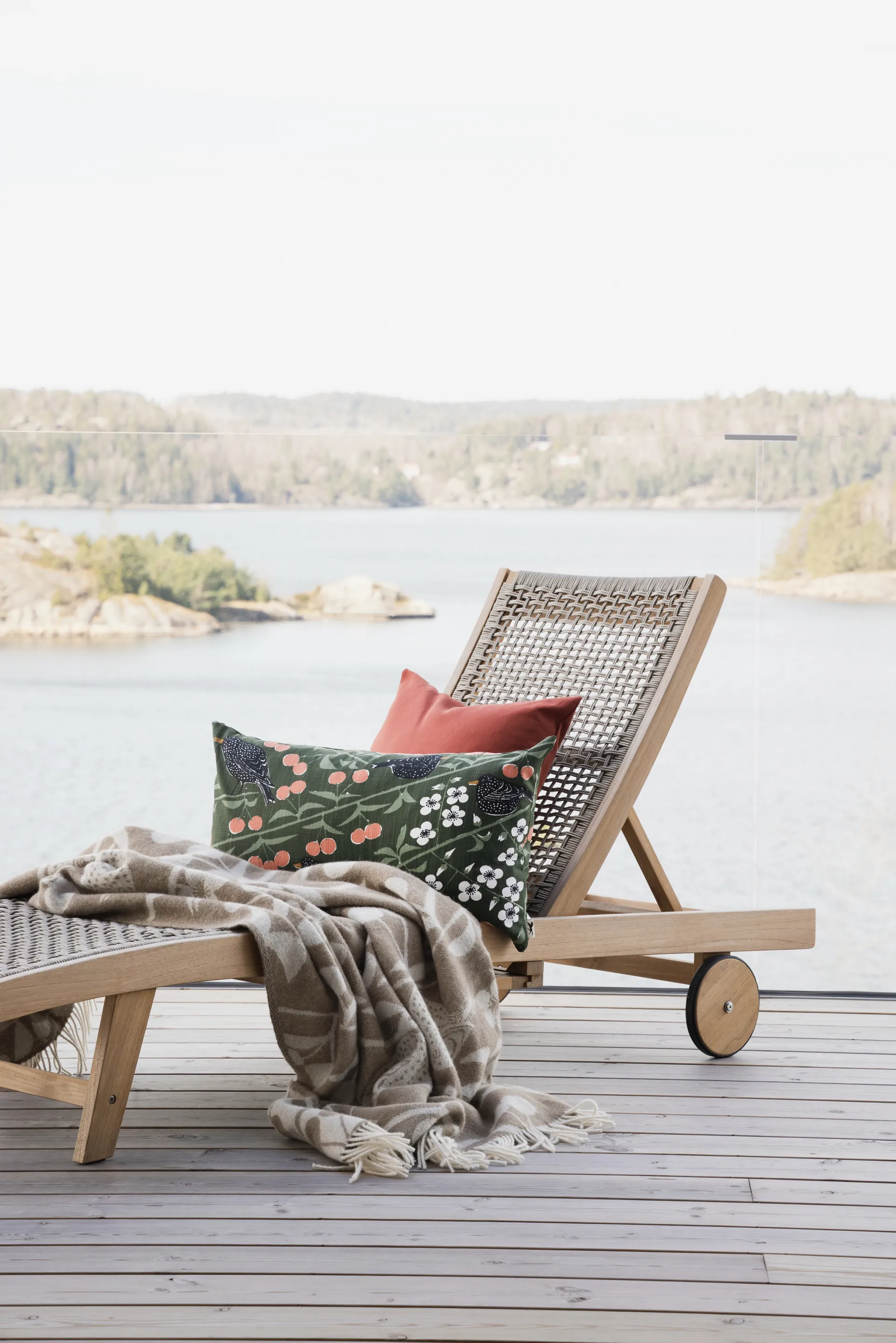 Kersenboomtuin plaid 130x170 cm, Bruin-offwhite Almedahls