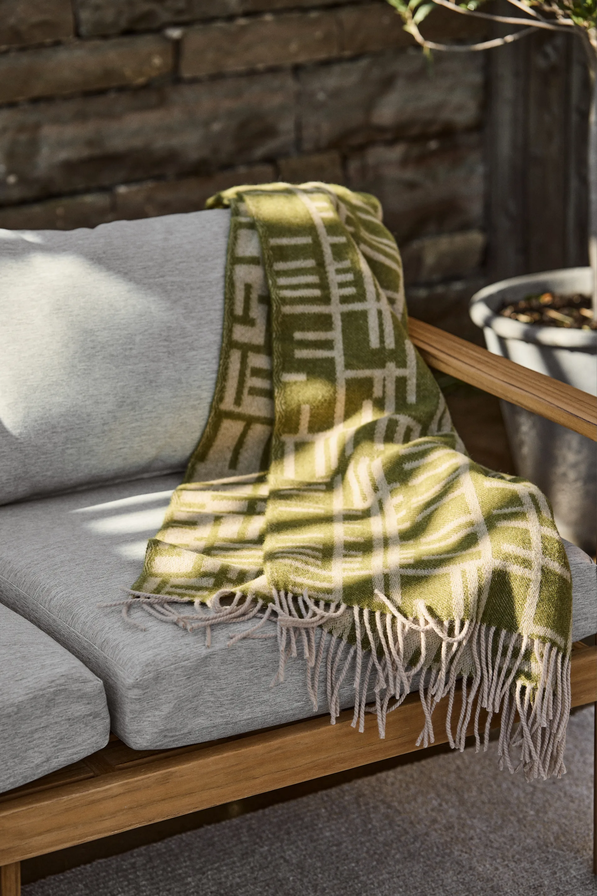 Pickepin plaid 130x170 cm, Mosgroen-beige Almedahls