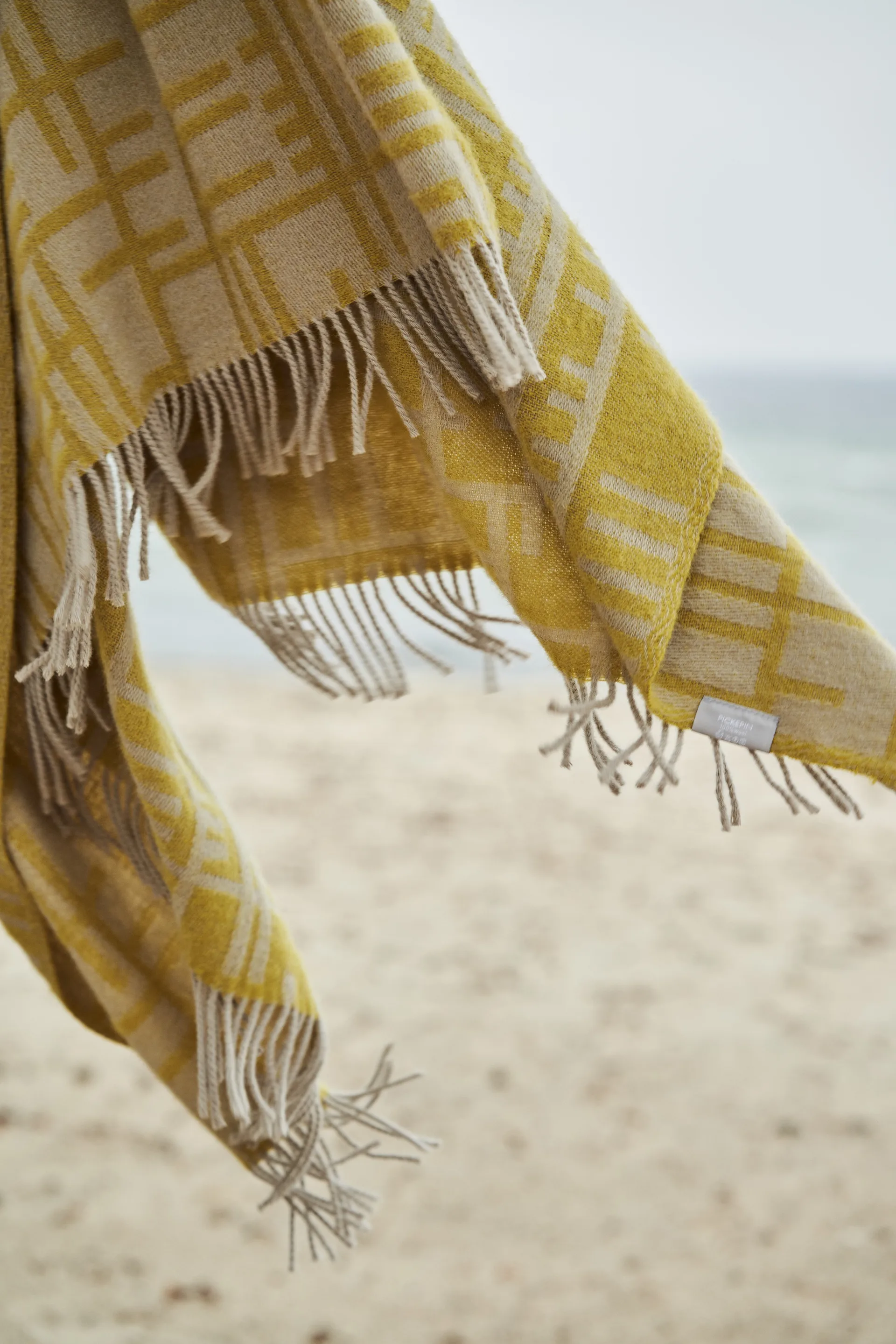 Pickepin plaid 130x170 cm, Olijf (geel) Almedahls