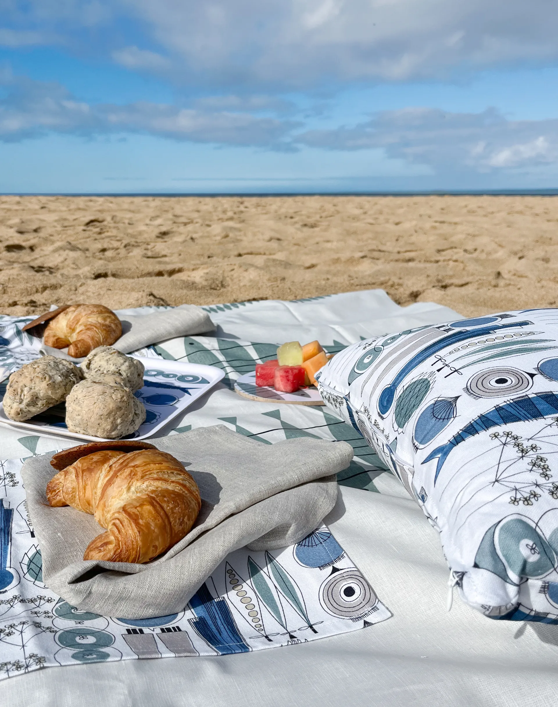 Picknick kussenhoes 47x47 cm, Blauw-beige Almedahls