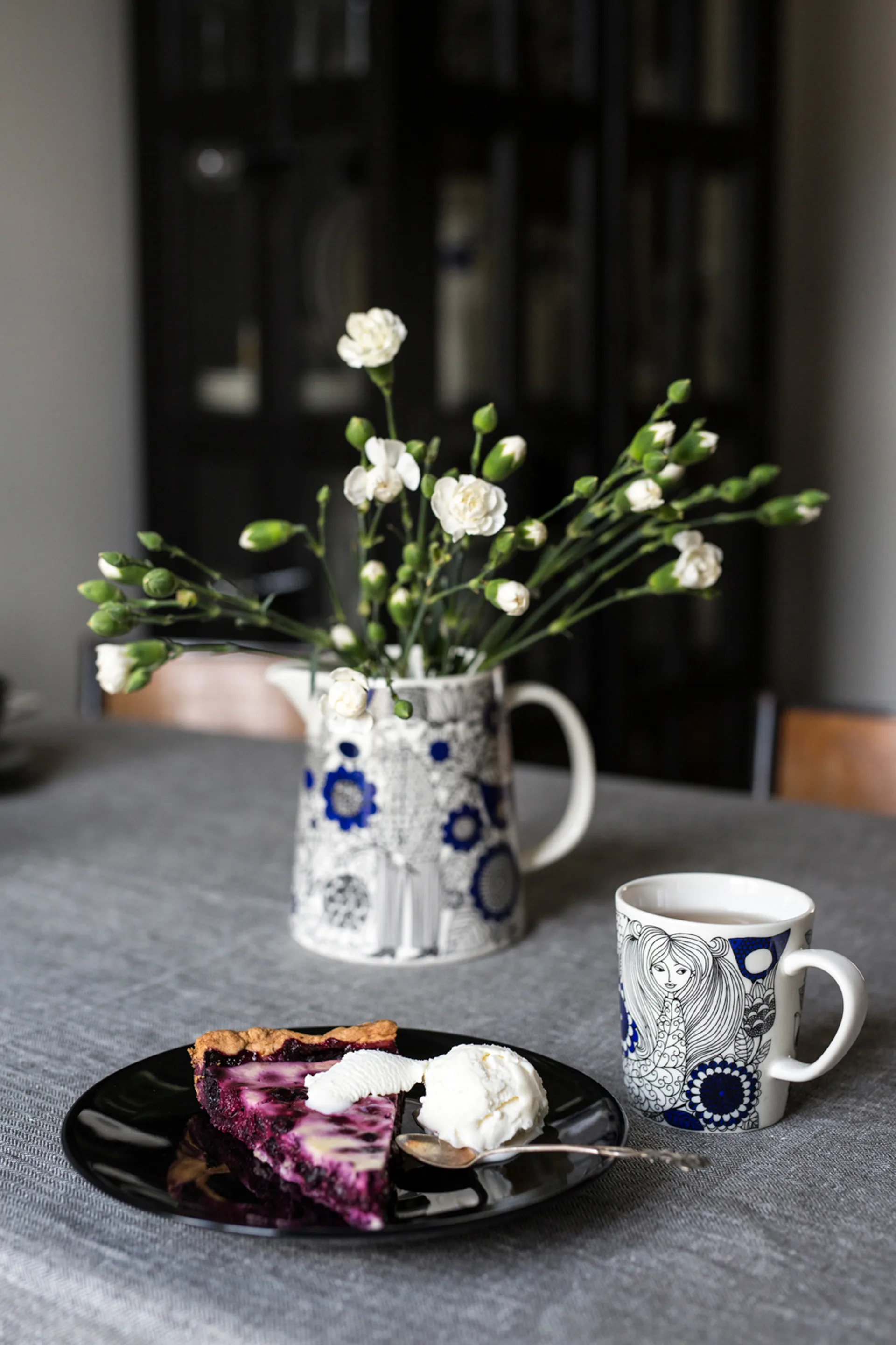 Pastoraali mok 30 cl en bord Ø19 cm, Blauw Arabia