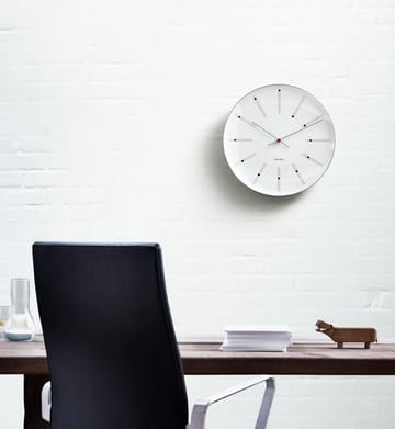 Arne Jacobsen Bankers klok - Ø 29 cm. - Arne Jacobsen Clocks