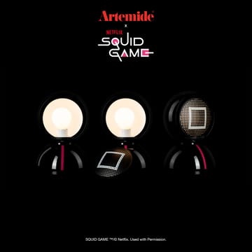 Eclisse x Squid Game tafellamp Special Edition - Guard black - Artemide