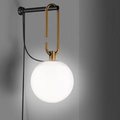 nh wandlamp, zwart messing Artemide