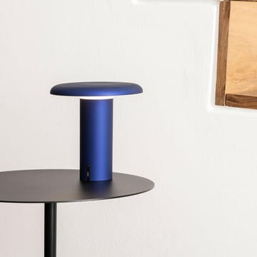 Takku draagbare tafellamp 19 cm - Geanodiseerd blauw - Artemide