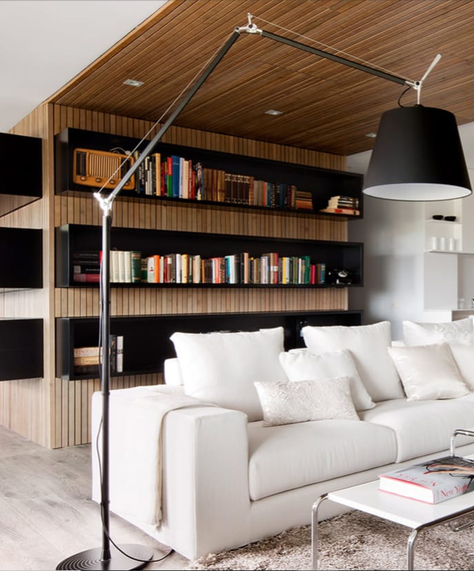 Tolomeo Mega vloerlamp, perkament-zwart, ø42cm Artemide