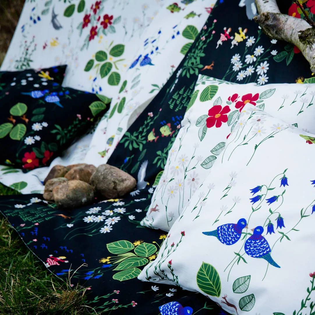 Himlajorden stof, wit Arvidssons Textil
