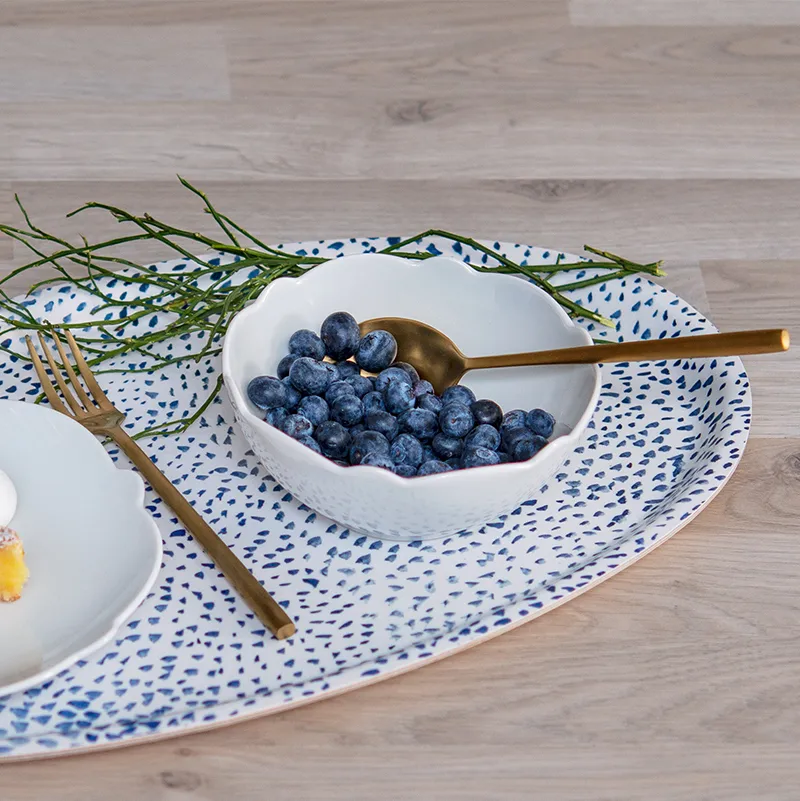 Little Dot dienblad, 43x33 cm Åry Home