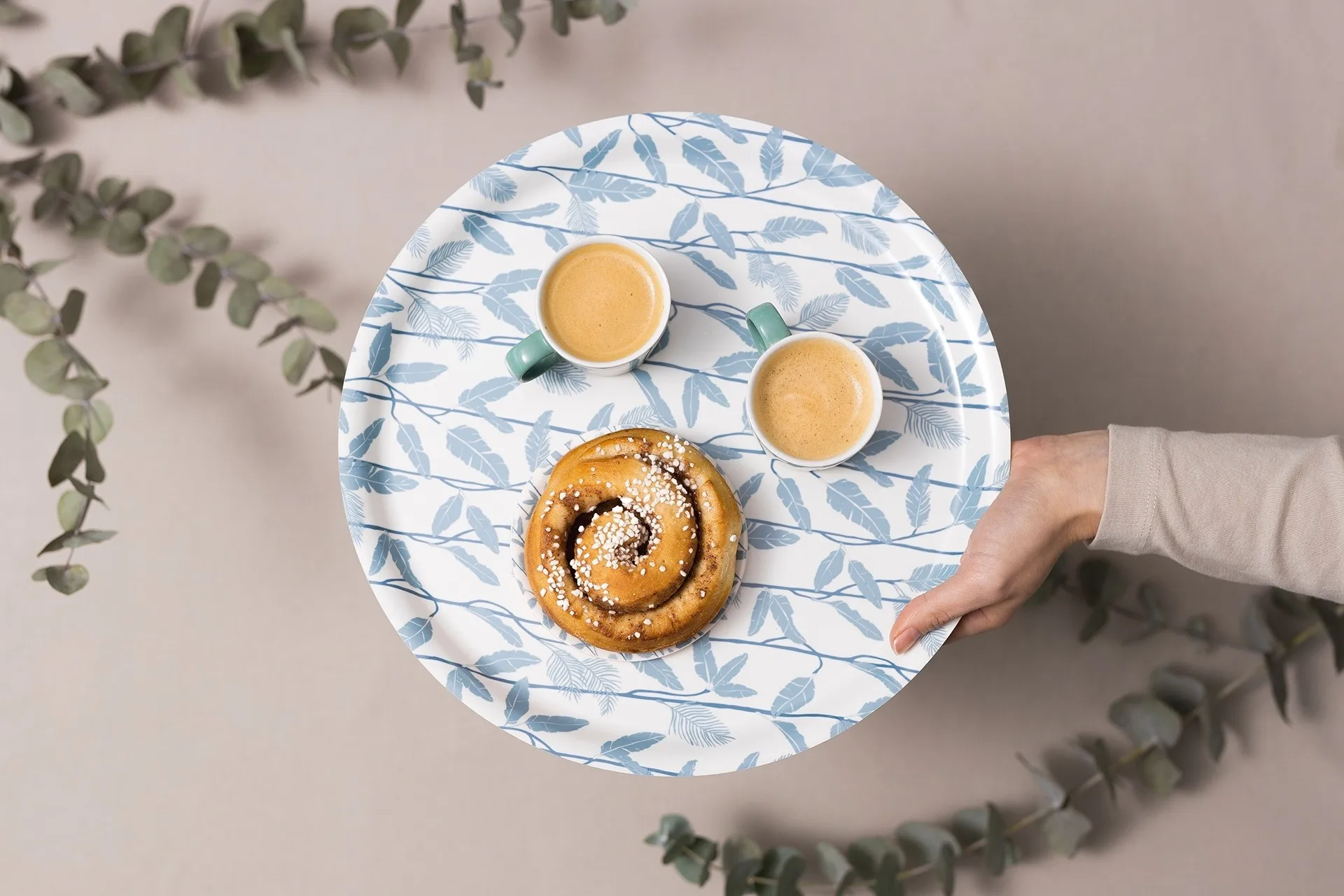 Mougli Blue dienblad Ø38 cm, Blue-white Åry Home