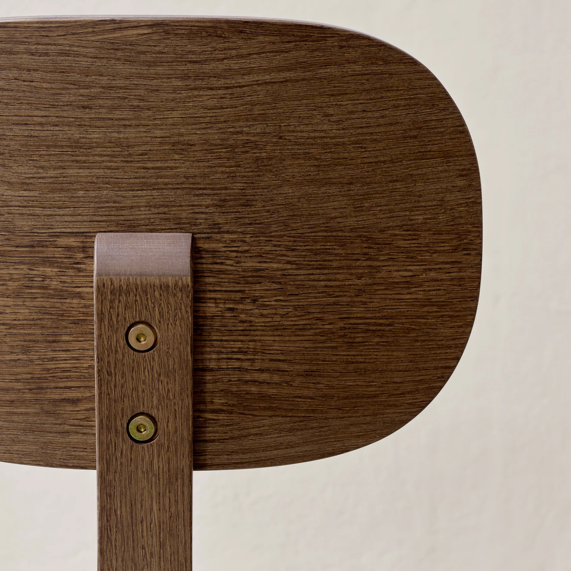 Afteroom Plywood stoel, Donkergebeitst eiken  Audo Copenhagen