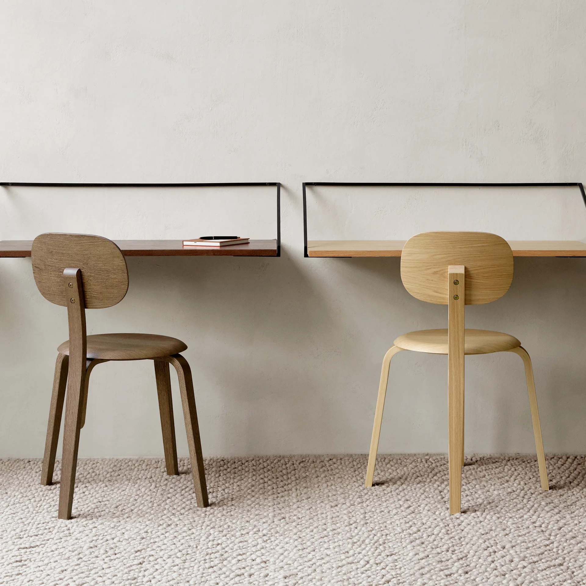 Afteroom Plywood stoel, Donkergebeitst eiken  Audo Copenhagen