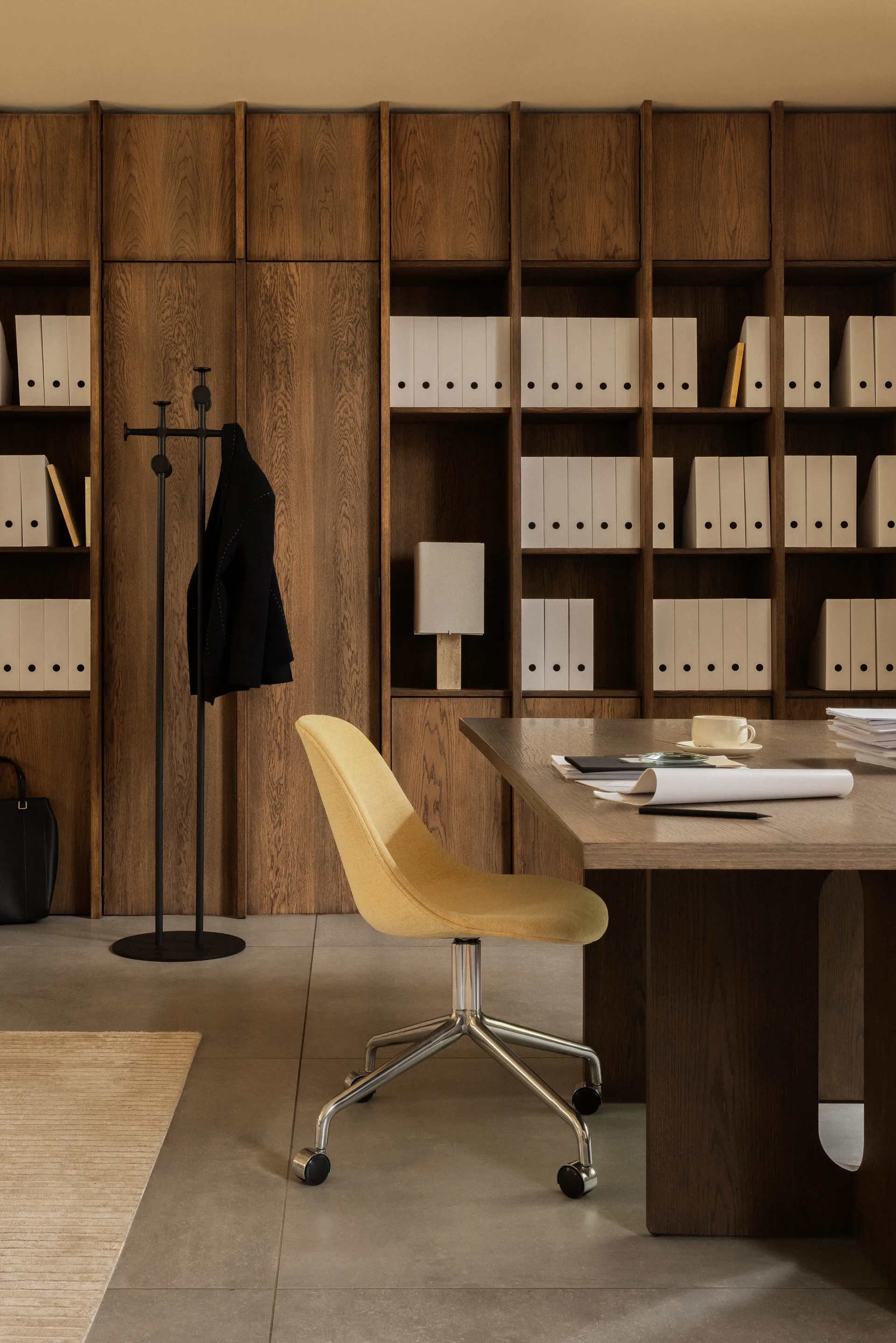 Afteroom staande kapstok, Zwart Audo Copenhagen