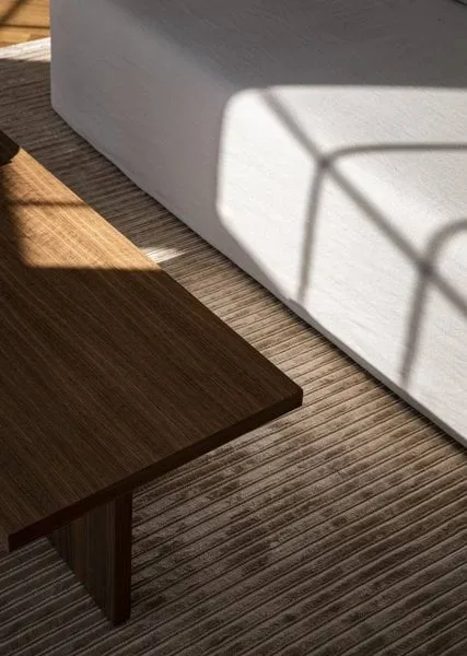 Androgyne loungetafel, oak dark stained Audo Copenhagen