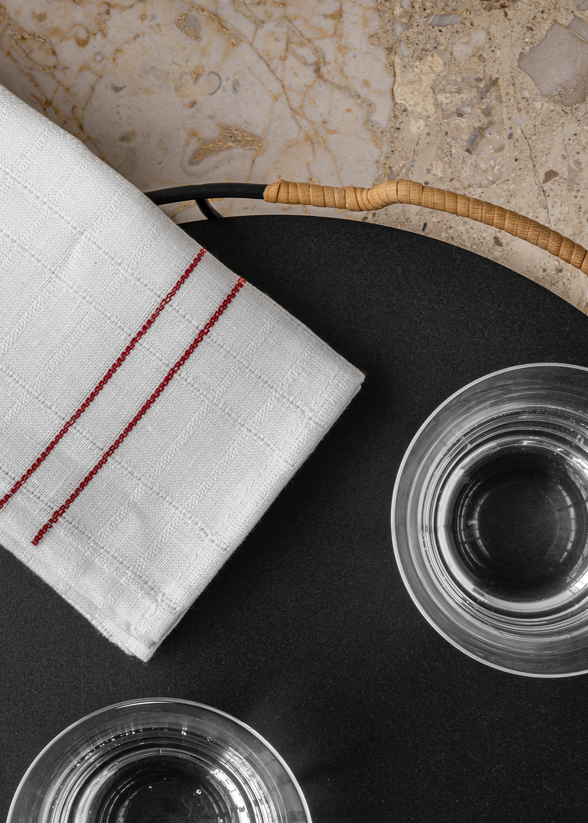 Balcony serveerschotel Ø36,5 cm, Zwart Audo Copenhagen