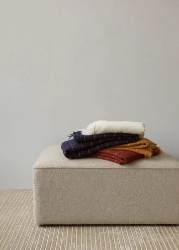 Battus plaid 130x185 cm - Indigo - Audo Copenhagen