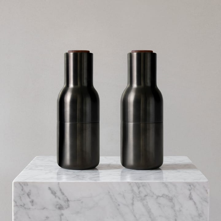 Bottle Grinder kruidenmolen metaal 2-pack, Bronzed brass (deksel van walnoothout) Audo Copenhagen